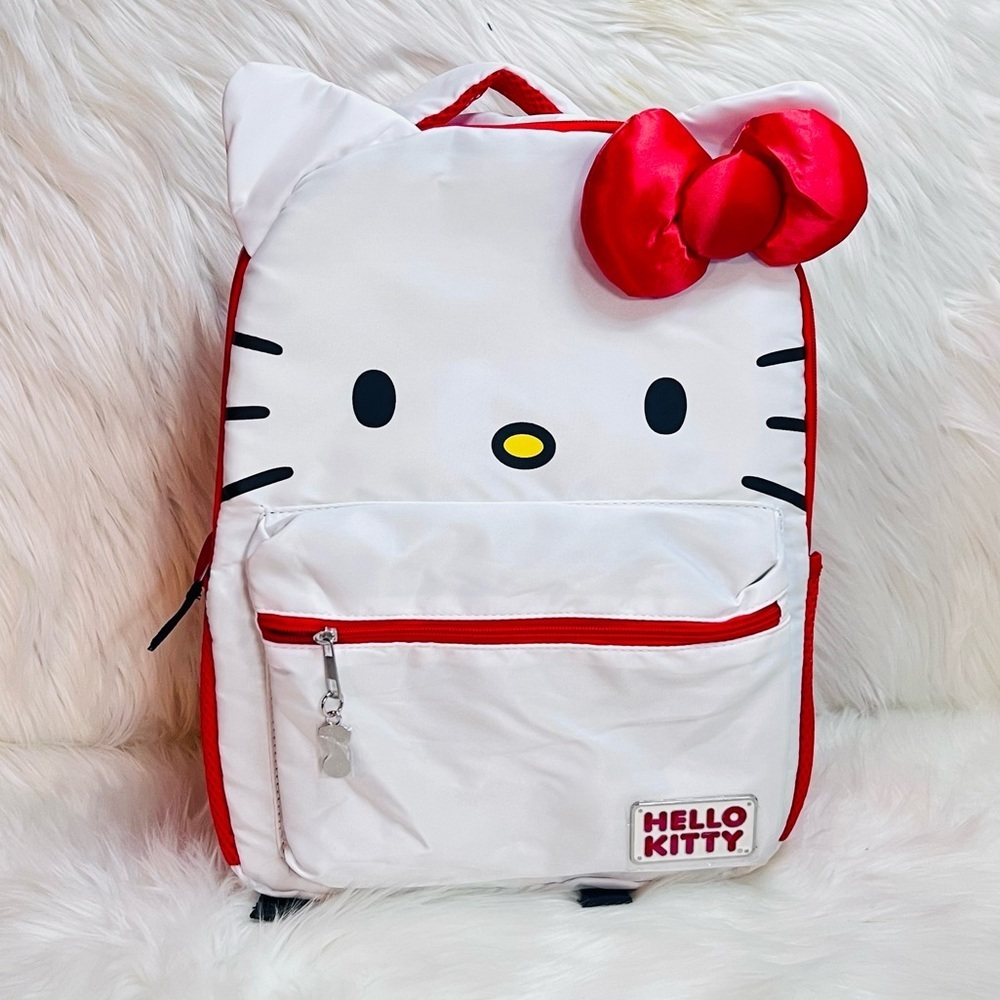 Hello Kitty Backpack - Picture 1 of 6